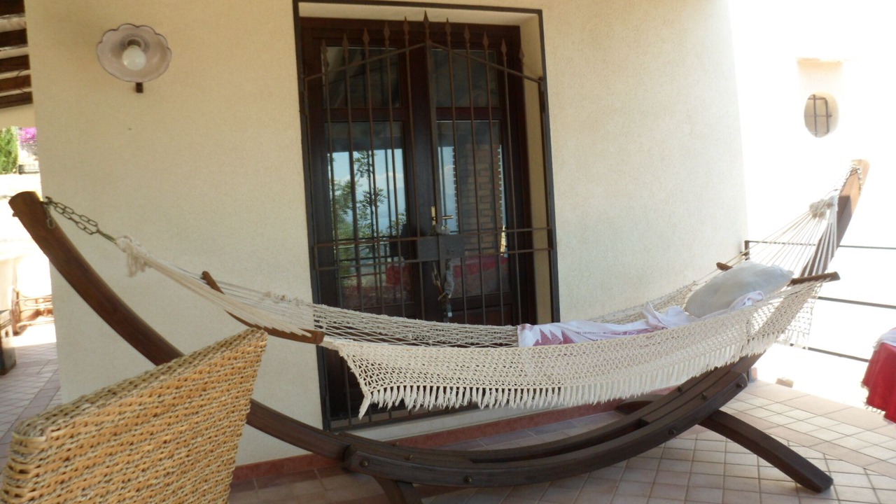 Photo of Patio Balcony in Scopello