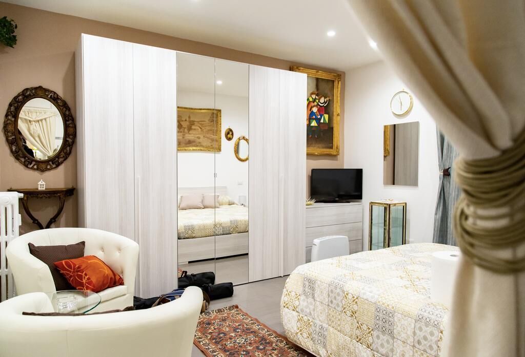 Photo of Bedroom in Mergellina