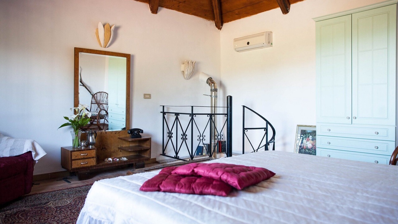 Photo of Bedroom in Campofelice di Roccella