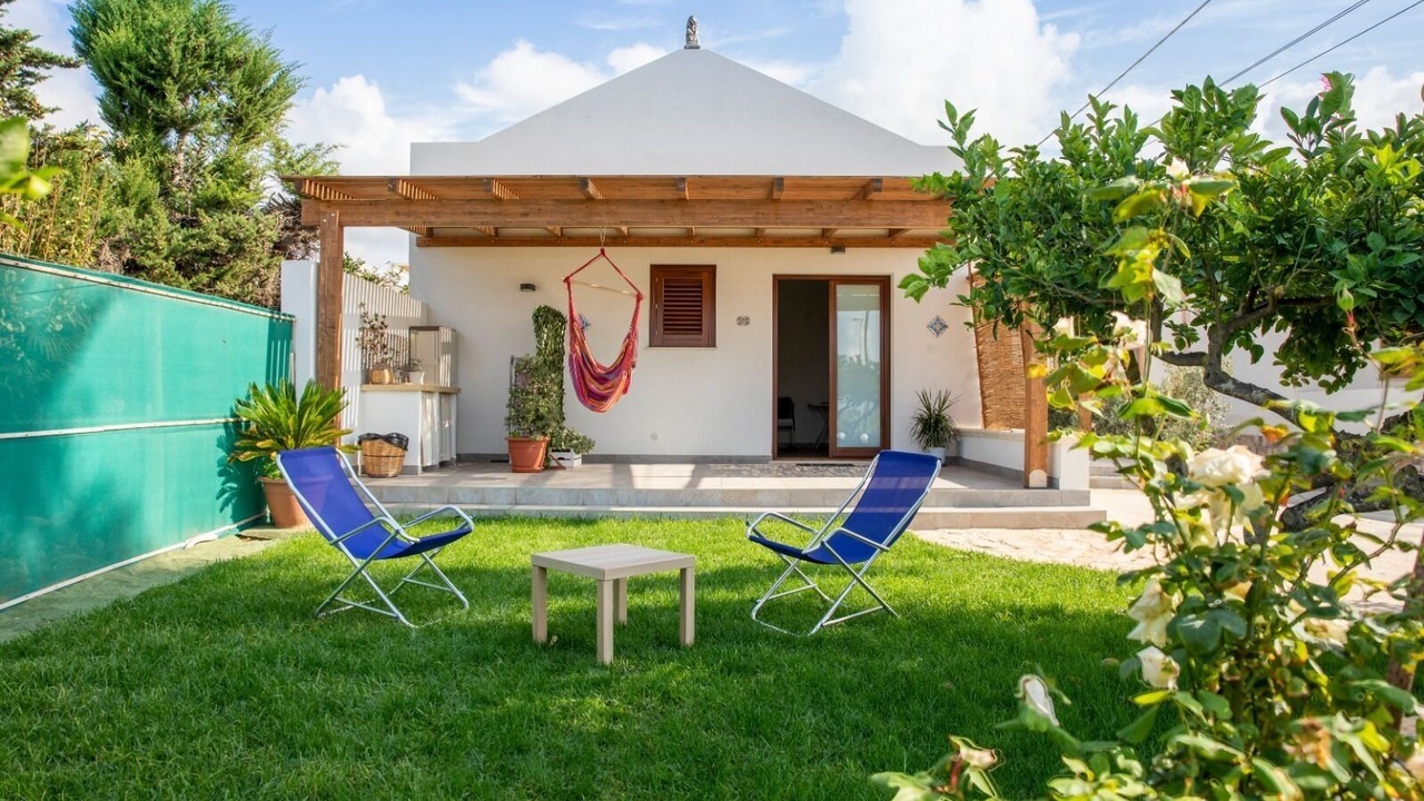 Photo of Patio Balcony in Birgi Vecchi