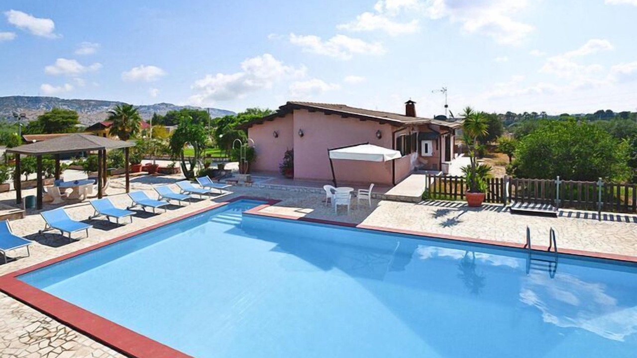 Photo of Outdoor in Solarino