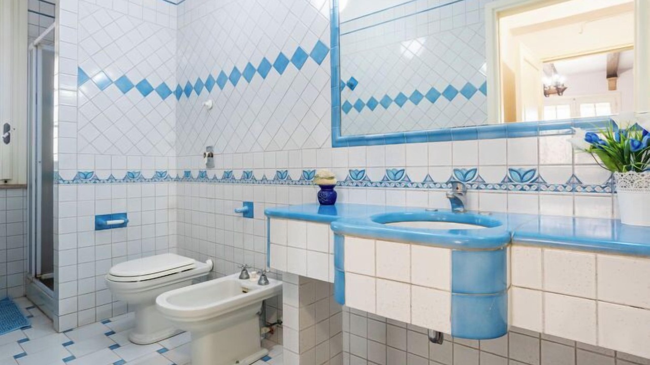 Photo of Bathroom in Marsala