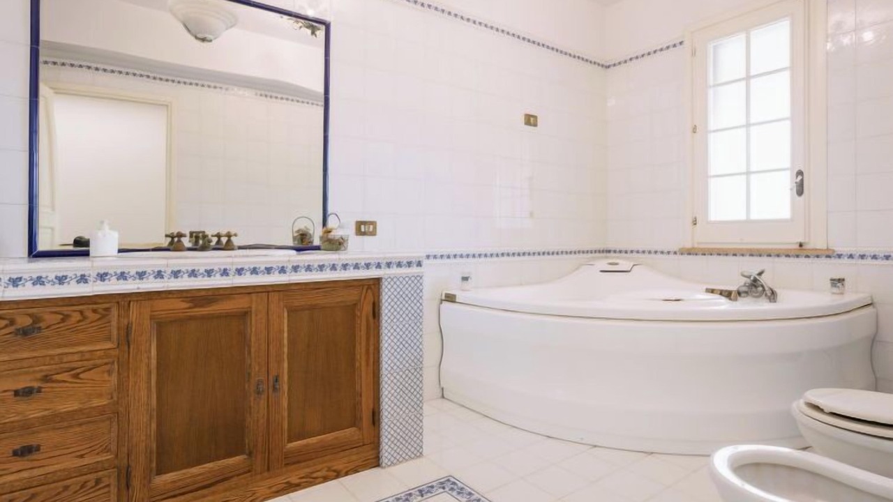 Photo of Bathroom in Marsala