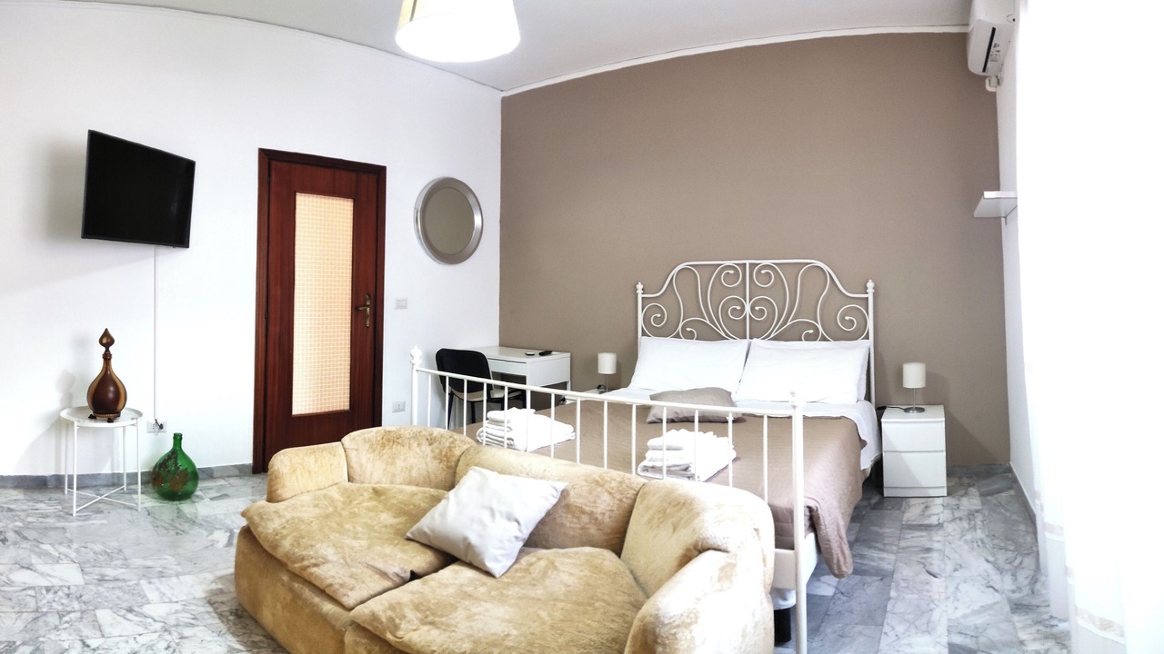 Photo of Bedroom in Portici