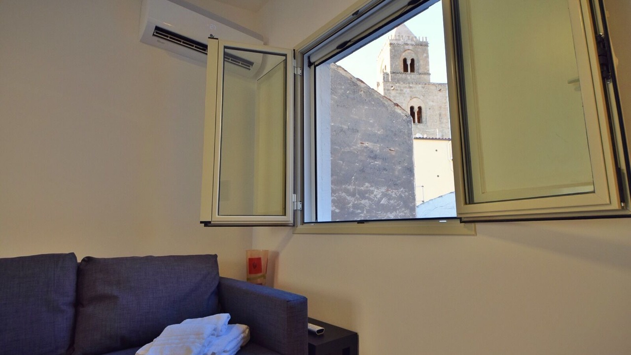Photo of Livingroom in Old Town
