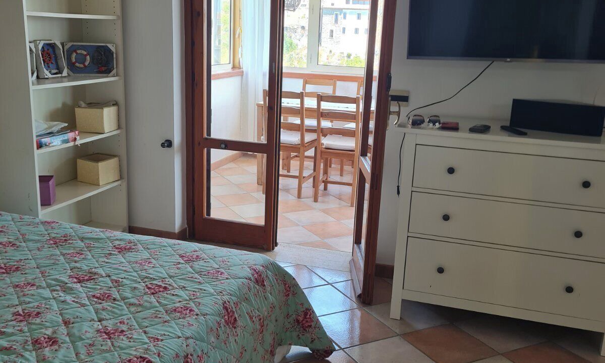 Photo of Bedroom in Scalea