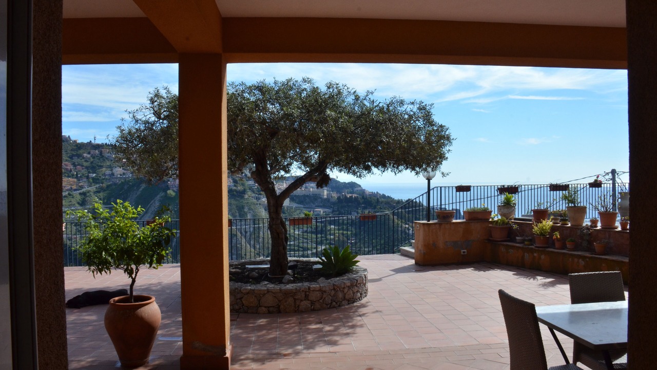 Photo of Others in Taormina
