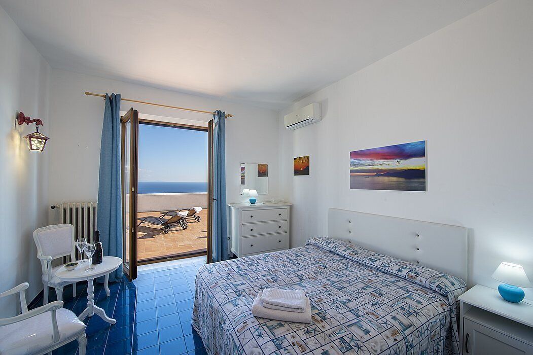 Photo of Bedroom in Praiano