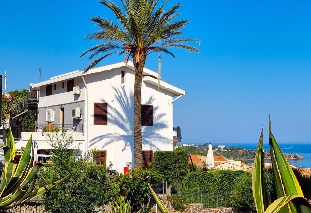 Photo of Outdoor in Cefalu