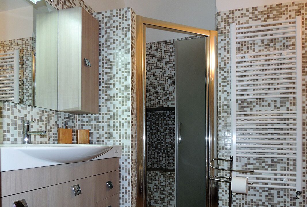 Photo of Bathroom in Diso