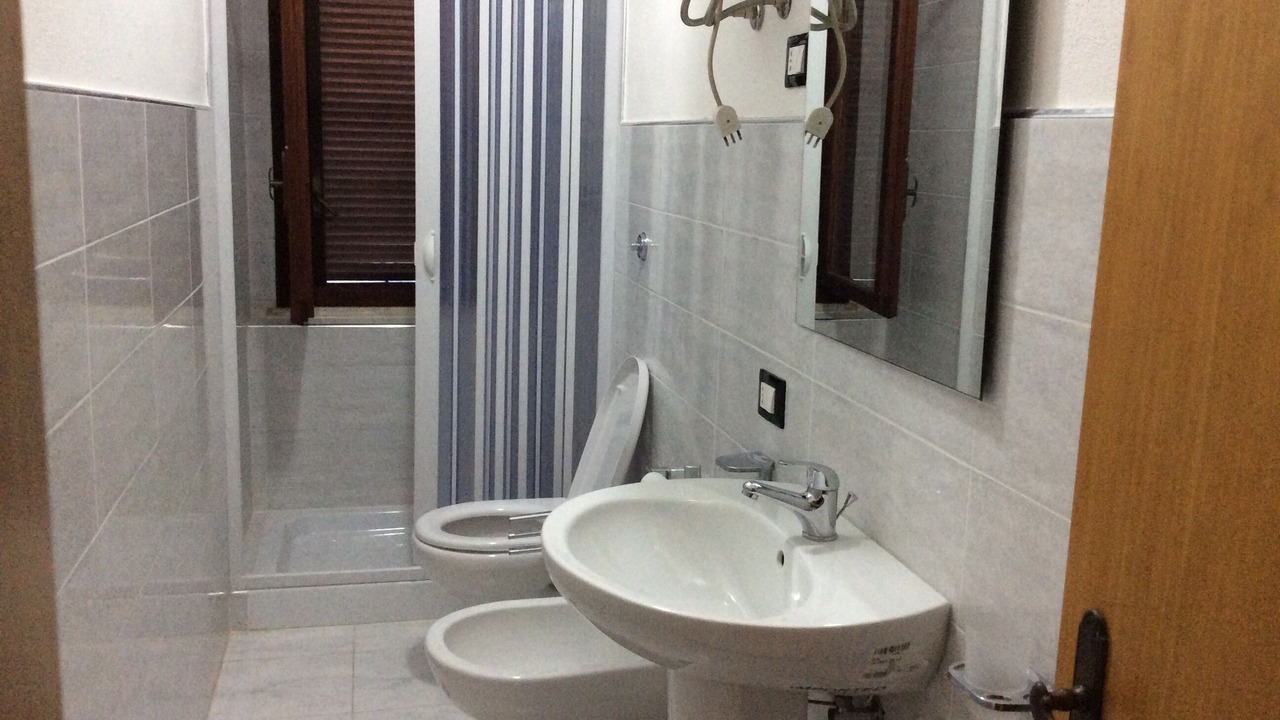Photo of Bathroom in Cassano allo Ionio