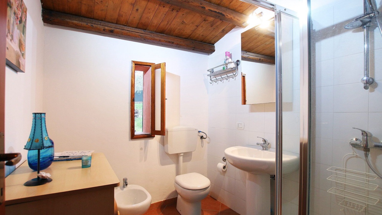 Photo of Bathroom in Campofelice di Roccella