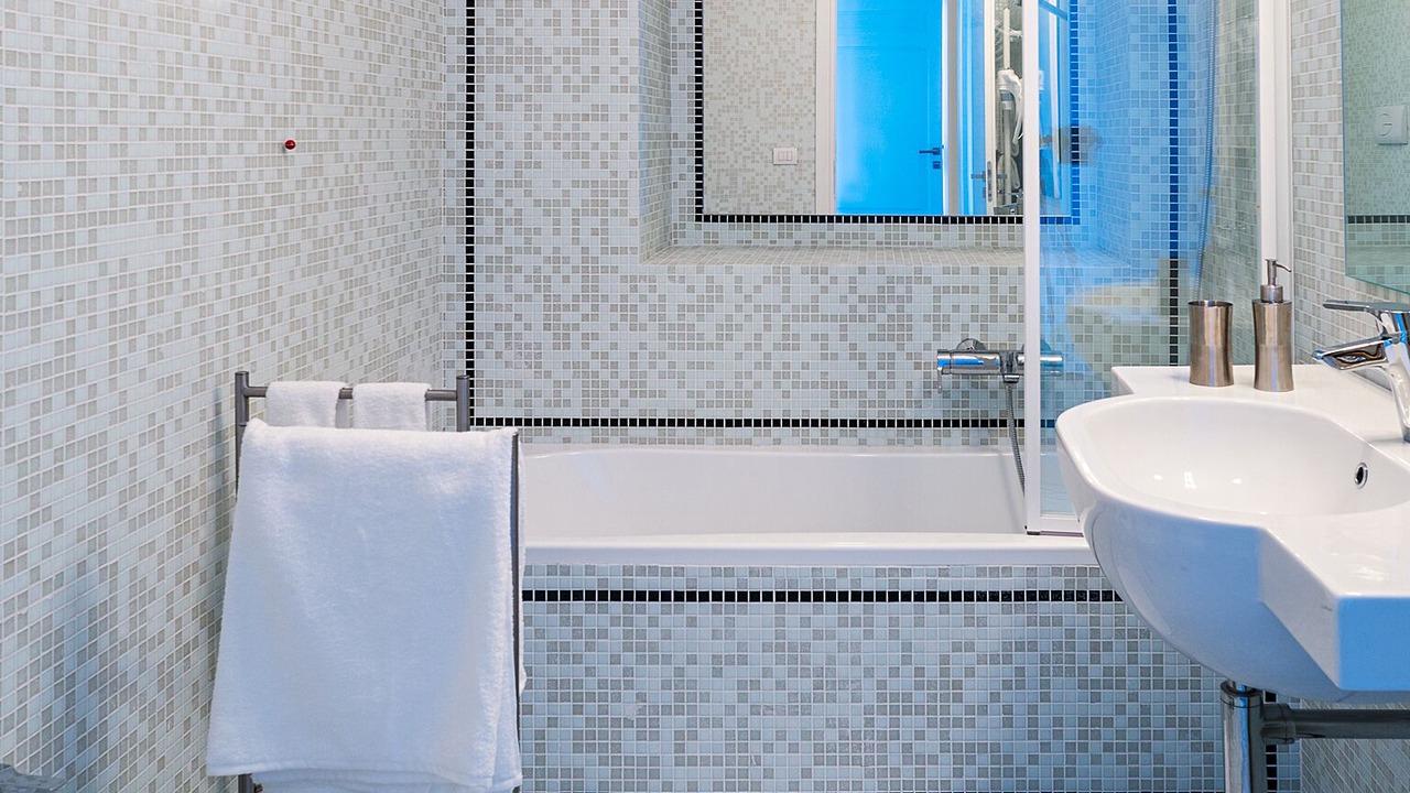 Photo of Bathroom in Historical Downtown Salerno