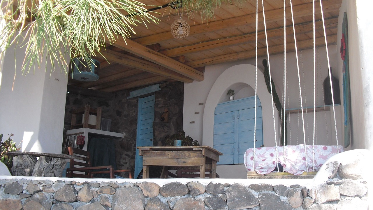 Photo of Outdoor in Alicudi Porto