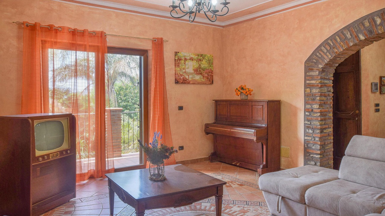 Photo of Bedroom in Saline Joniche