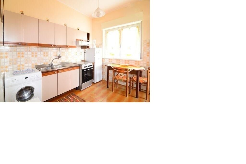 Photo of Kitchen in Archi
