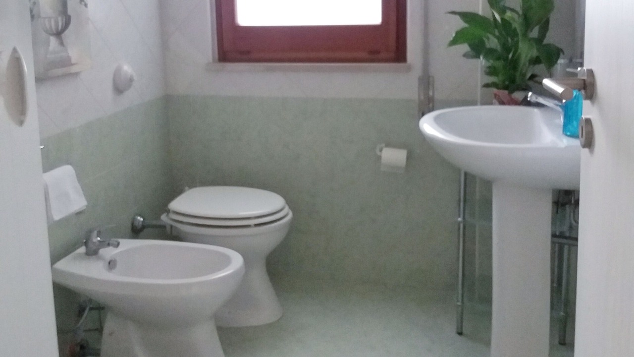 Photo of Bathroom in Mondello