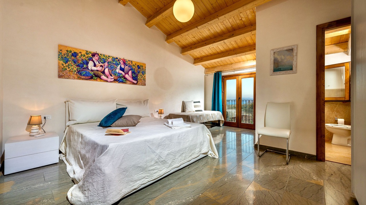 Photo of Bedroom in Scopello