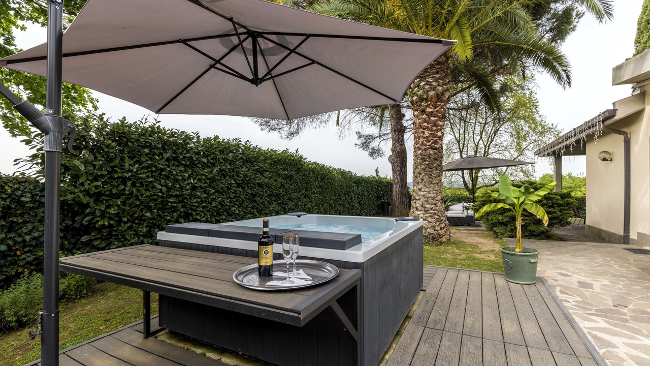 Photo of Patio Balcony in Olgiata