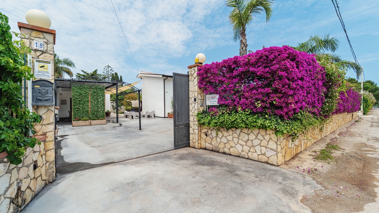 Photo of Outdoor in Carini