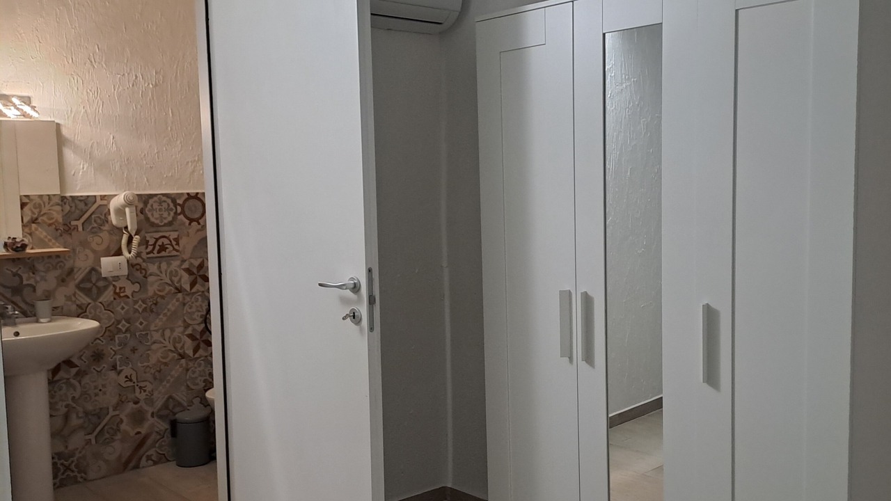 Photo of Bathroom in Noto