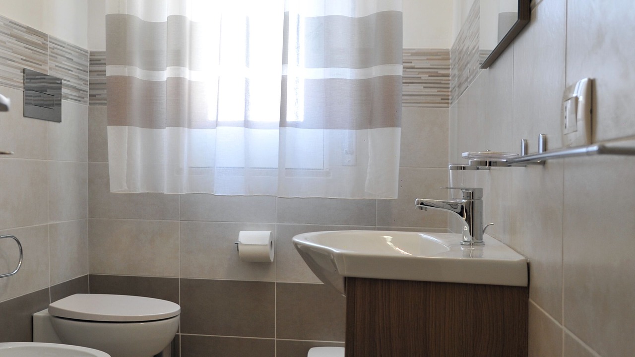 Photo of Bathroom in Noto Historic Centre