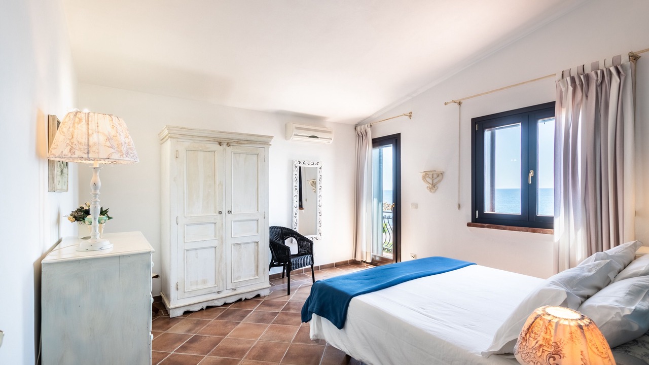 Photo of Bedroom in Avola