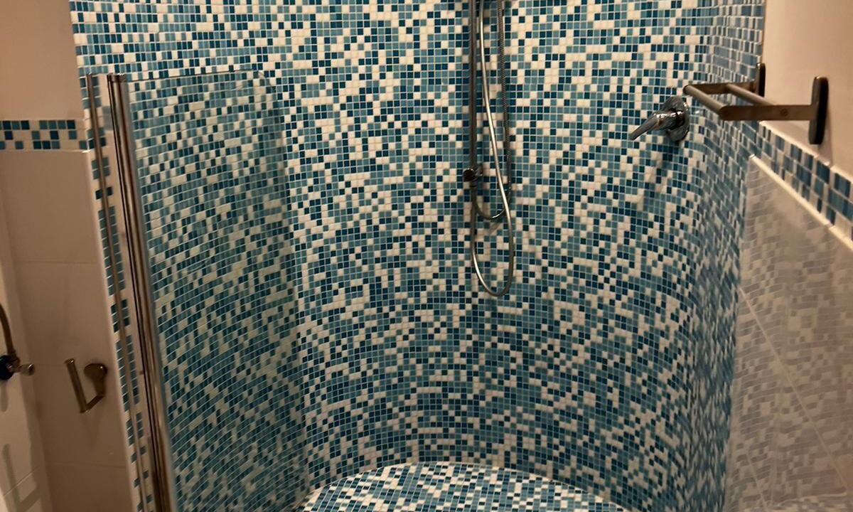 Photo of Bathroom in Crotone