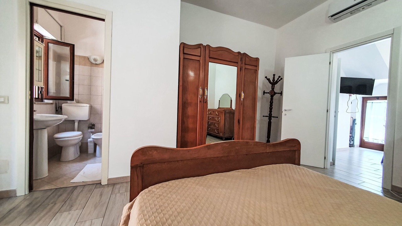 Photo of Bathroom in Lascari