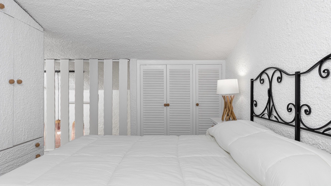 Photo of Bedroom in Baia Caddinas