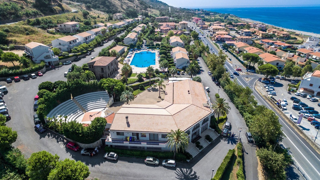 Photo of Outdoor in Bonifati