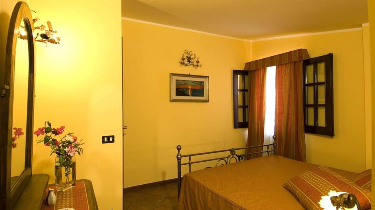 Photo of Bedroom in Collesano