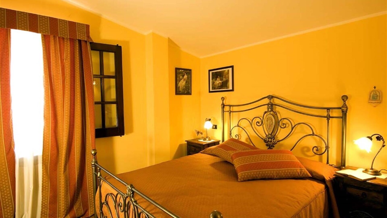 Photo of Bedroom in Collesano
