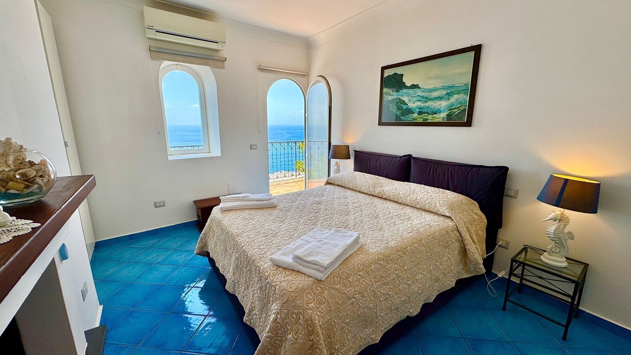 Photo of Bedroom in Praiano