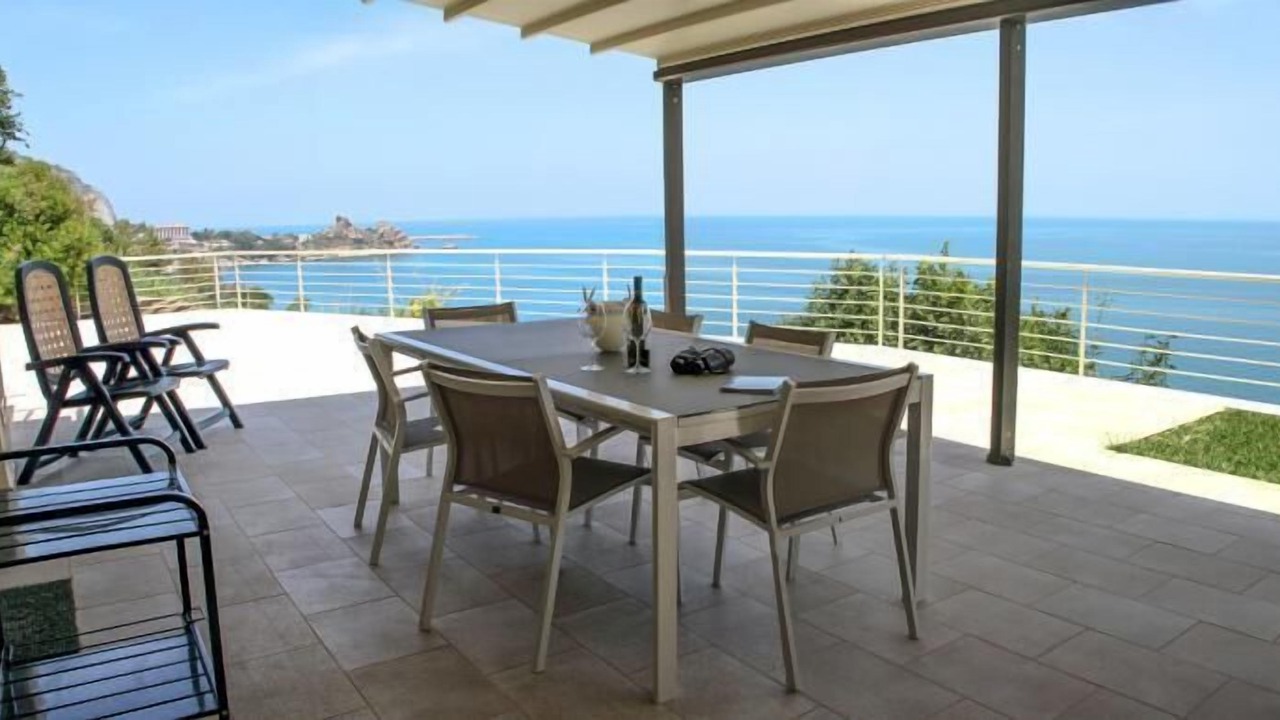 Photo of Others in Cefalu