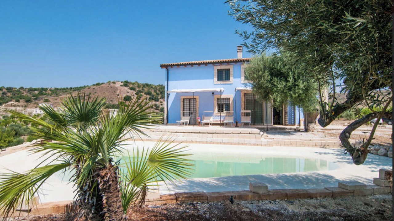 Photo of Outdoor in Avola