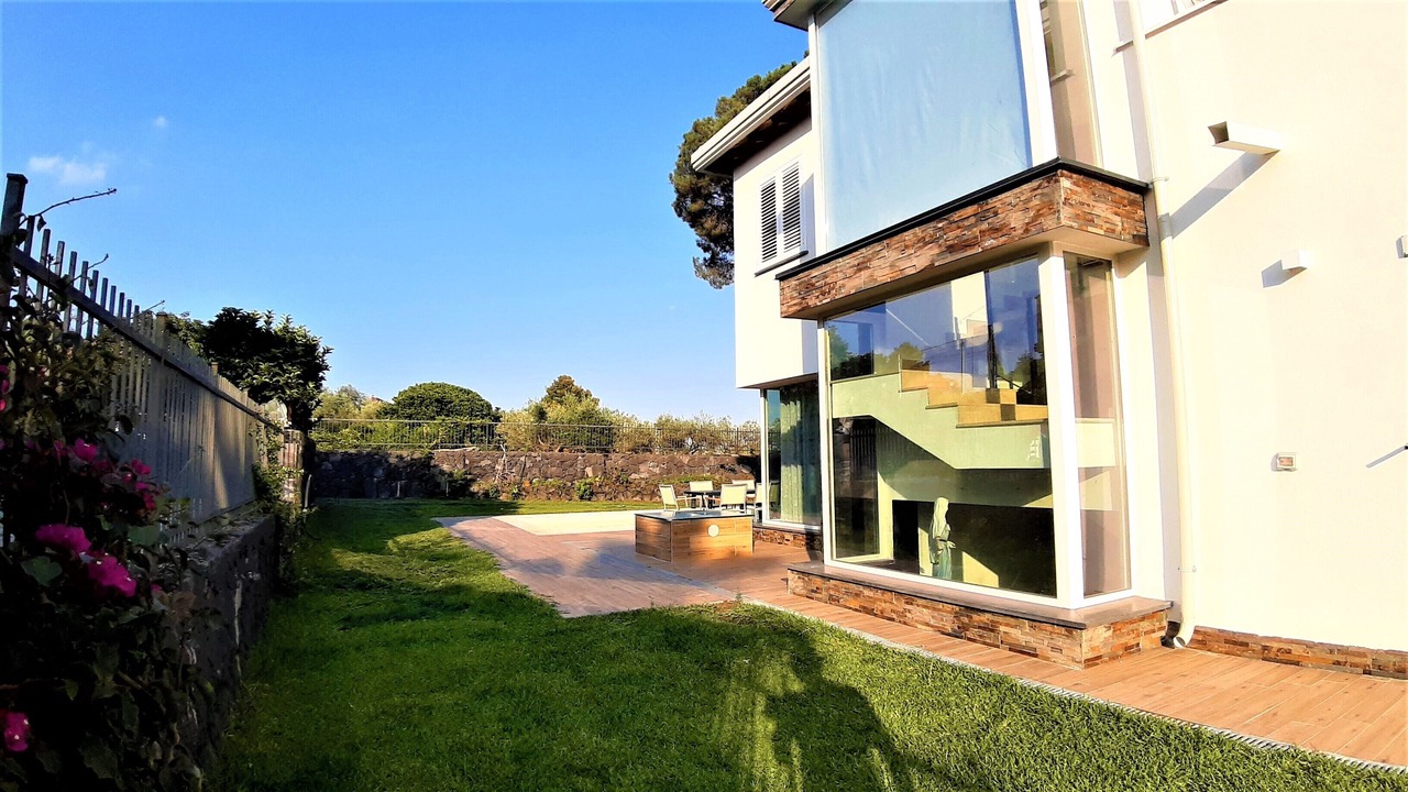 Photo of Outdoor in Mascalucia