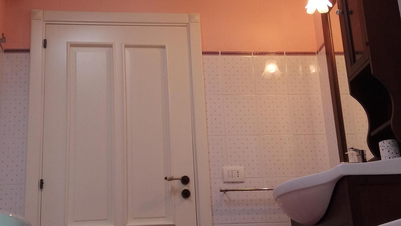 Photo of Bathroom in Avola