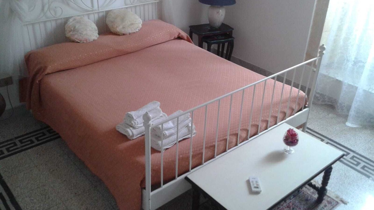 Photo of Bedroom in Avola