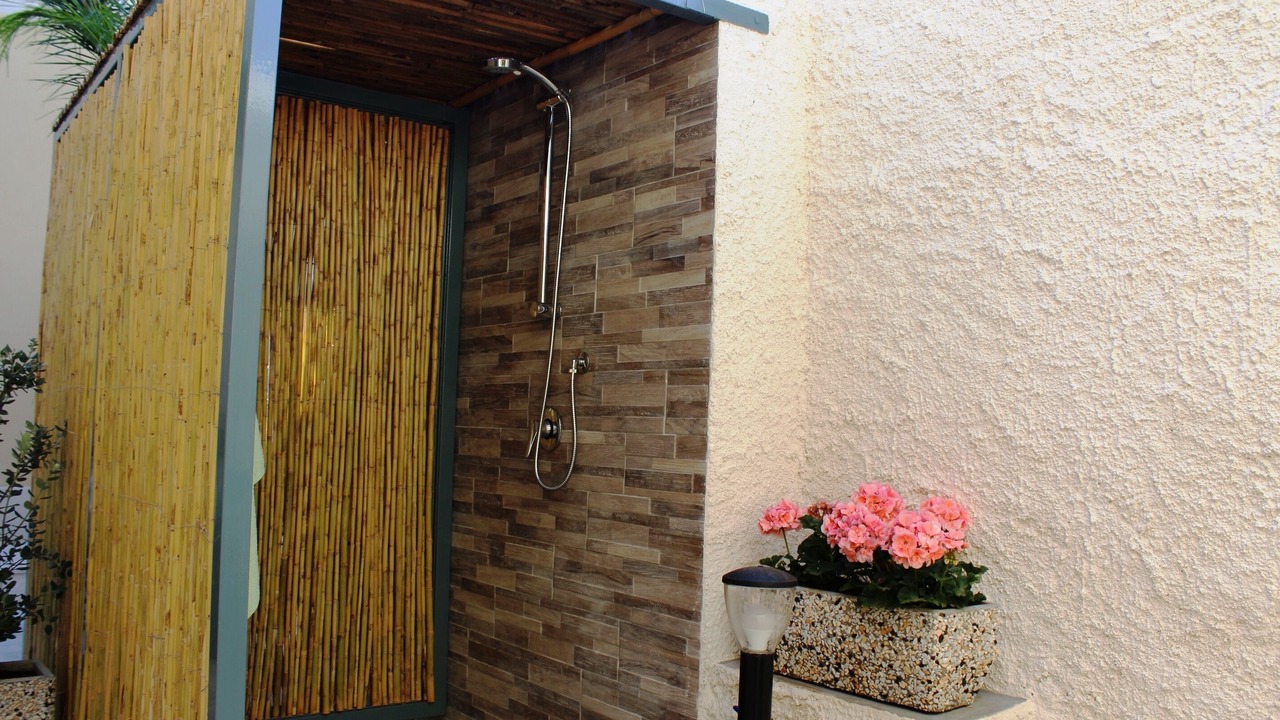Photo of Bathroom in Avola