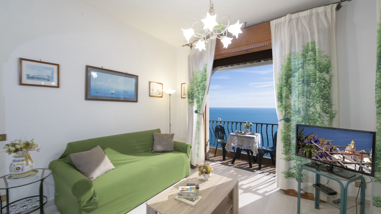 Photo of Livingroom in Praiano