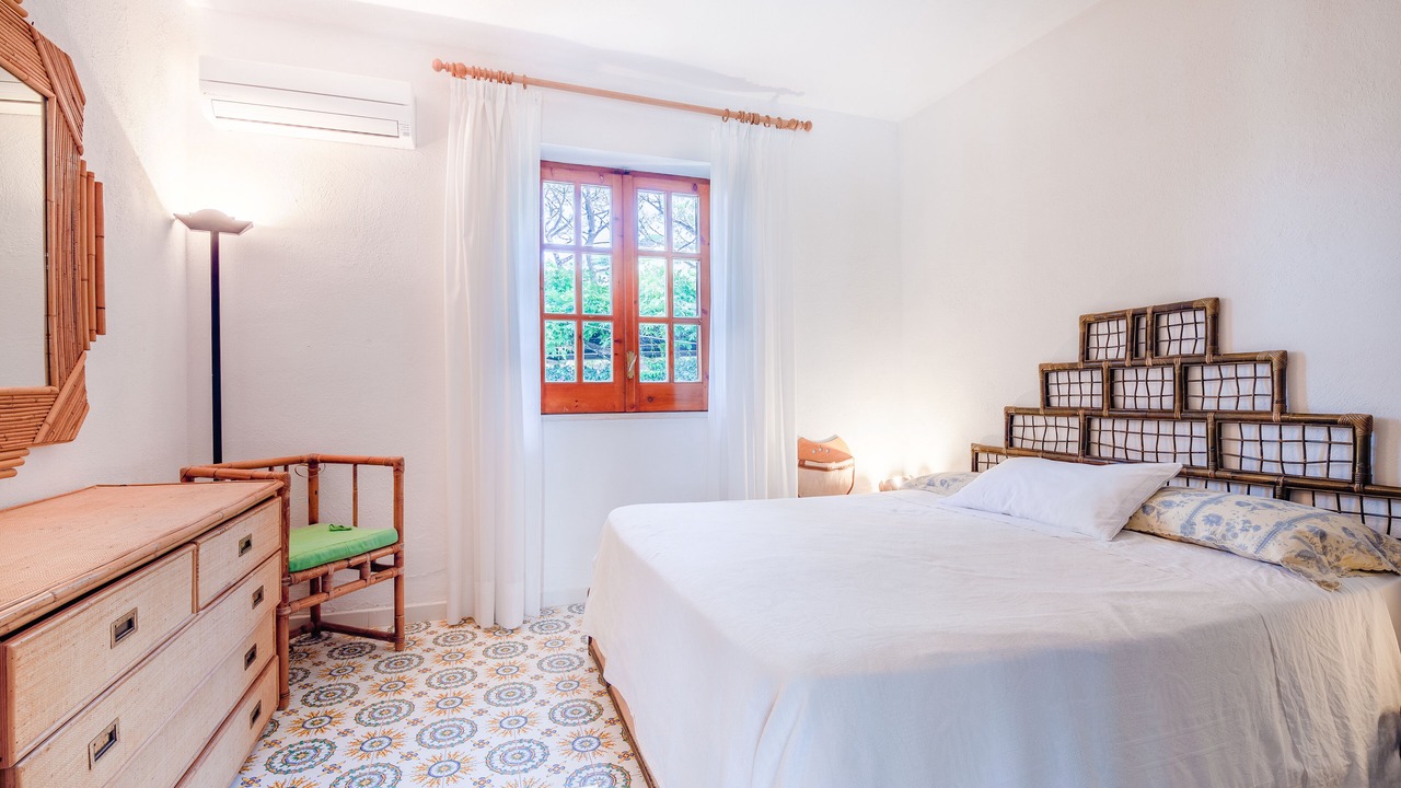 Photo of Bedroom in Forio