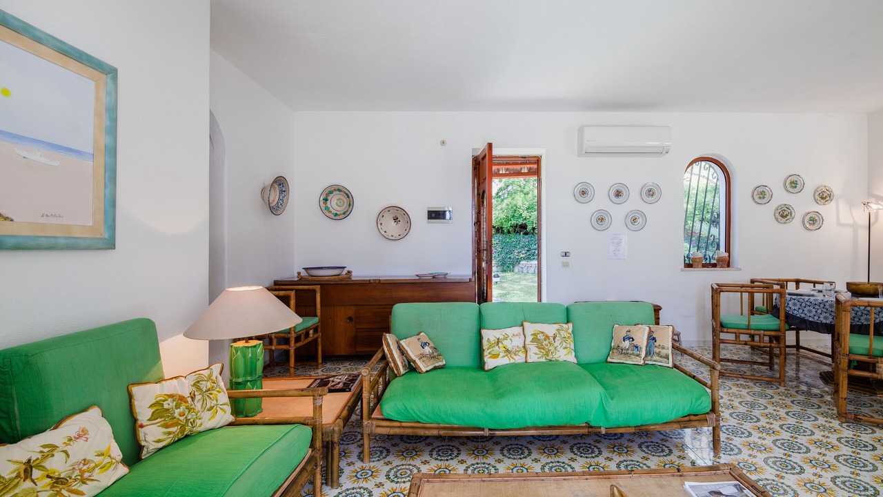 Photo of Livingroom in Forio