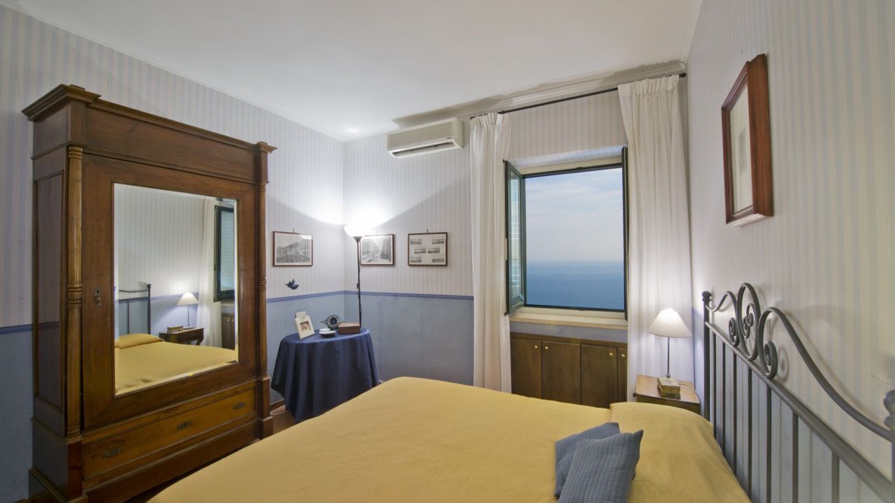 Photo of Bedroom in Praiano