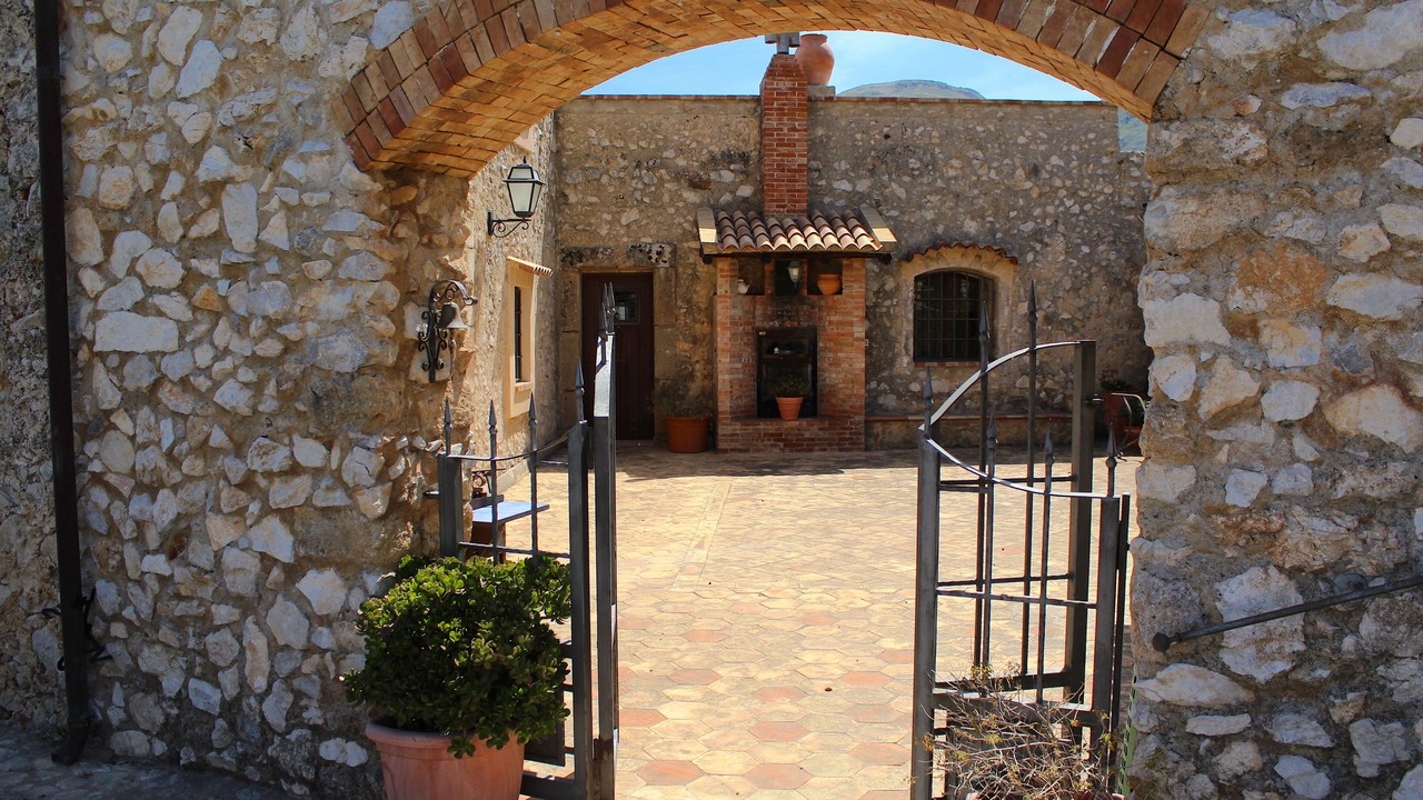 Photo of Outdoor in Carini