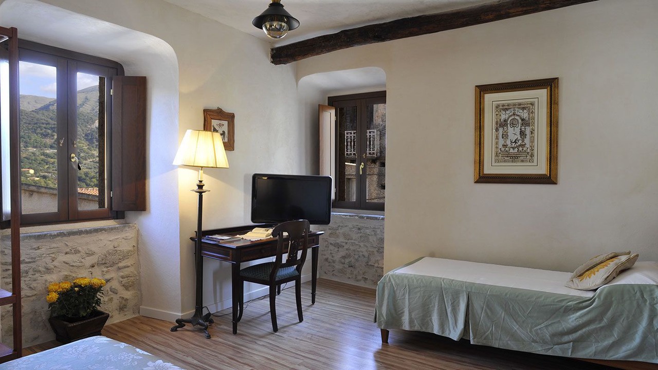 Photo of Bedroom in Fiumefreddo Bruzio