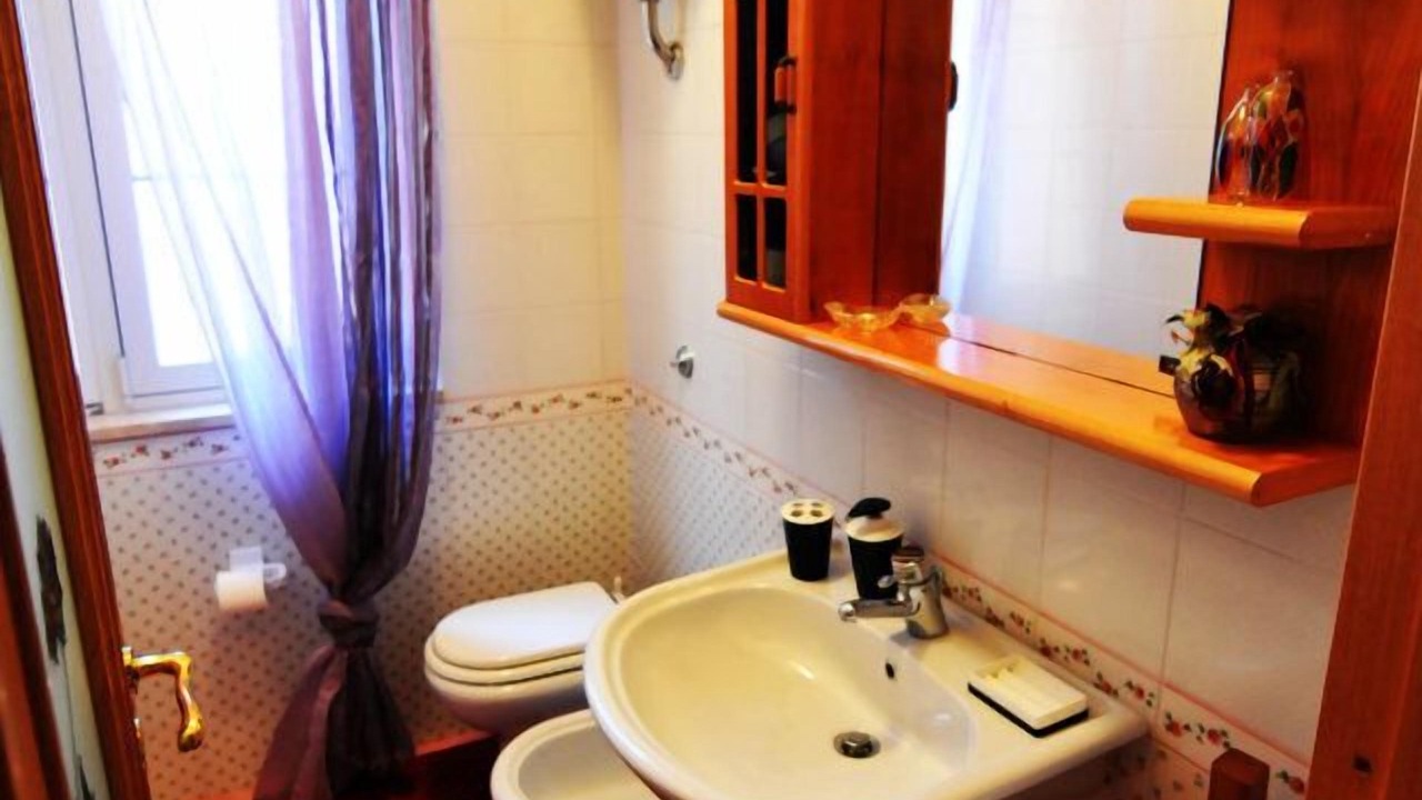 Photo of Bathroom in Cefalu