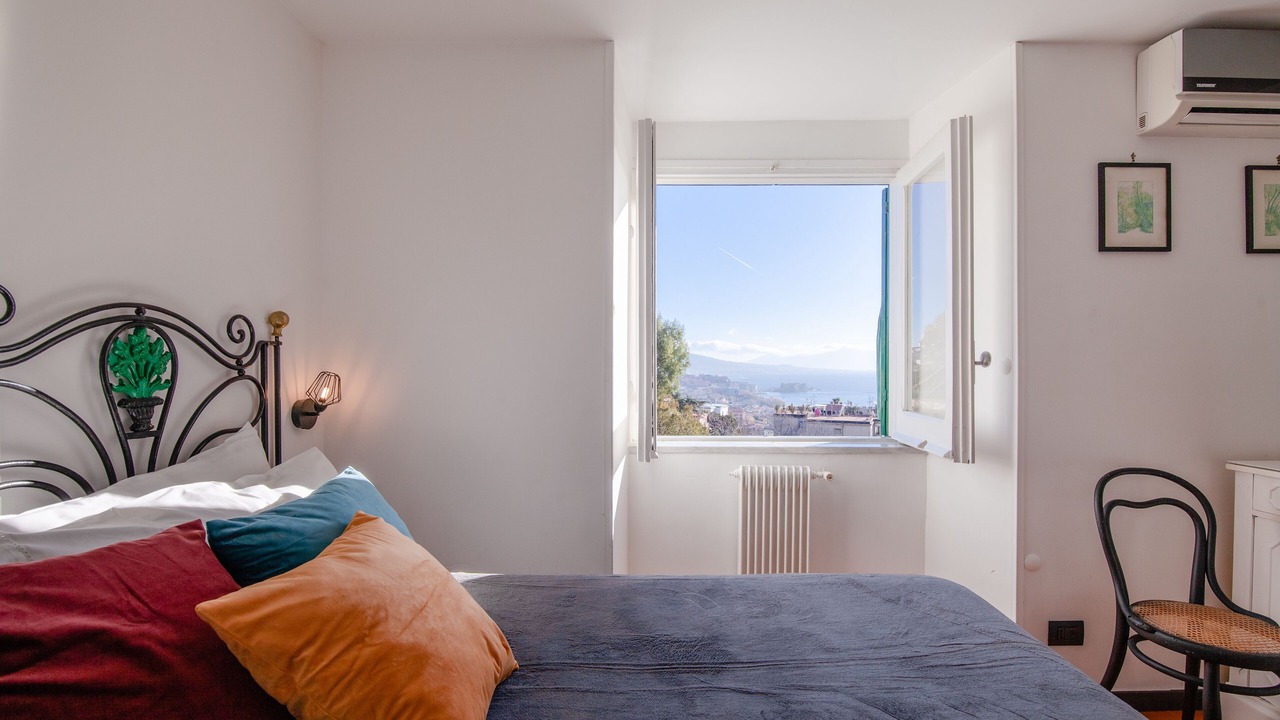 Photo of Bedroom in Naples