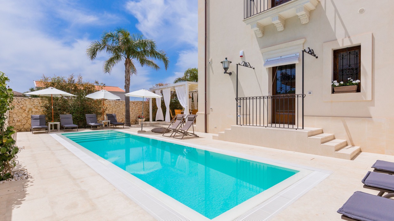 Photo of Outdoor in Avola