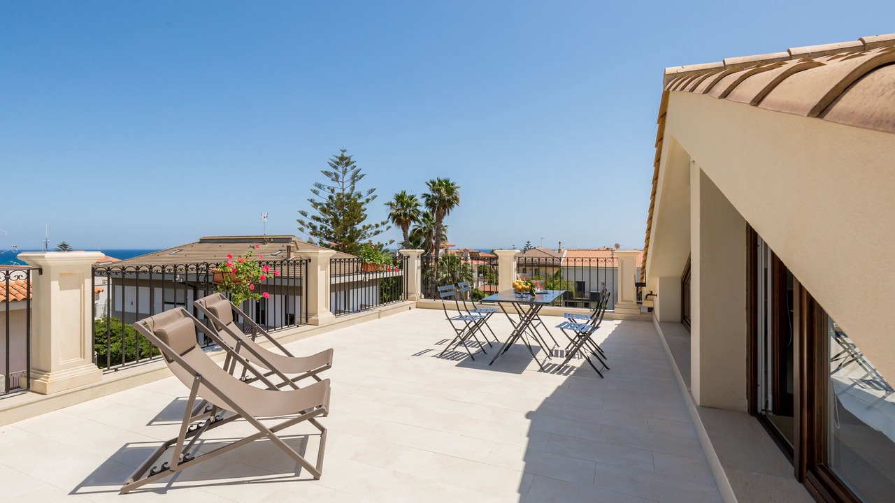 Photo of Outdoor in Avola